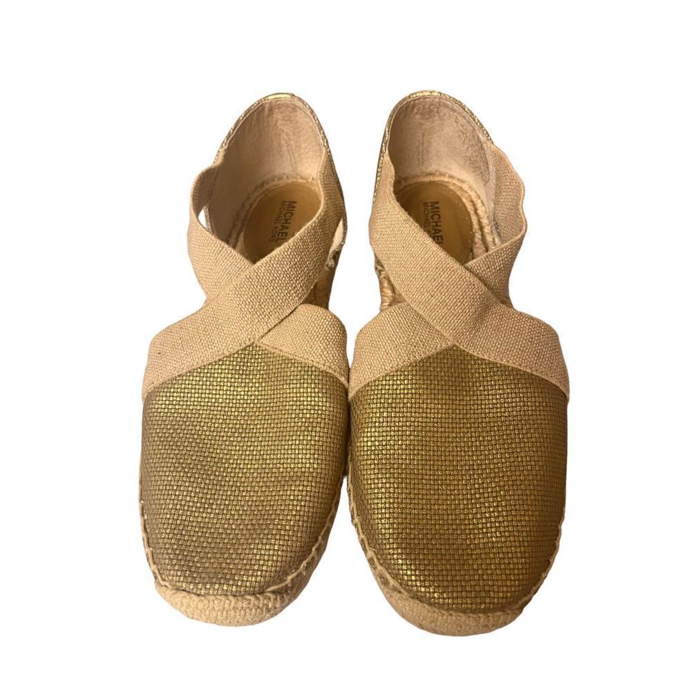 Michael Michael Kors shoes Goldish color sz 7